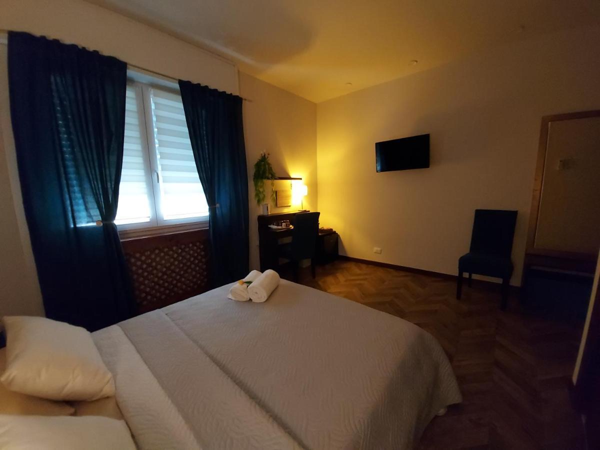 I Tre Marchi Rooms / Camera Mare Термоли Экстерьер фото